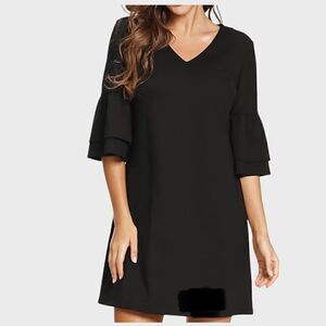 Belongsci bell sleeve v neck dress size M